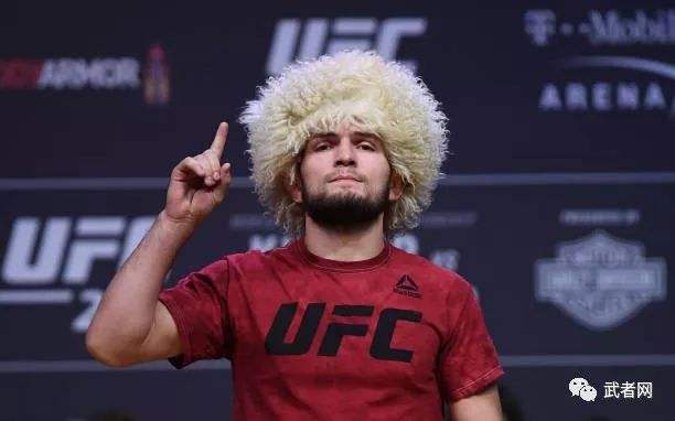 UFC夜战：钱塘飞鹰队绝杀荆楚犀牛队，速度优势明显韧性比赛的样板-爱游戏体育官网